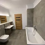 Moderne & Funktionale 2-Zimmer Wohnung Nahe Leipzig & Hainer See, Wlan