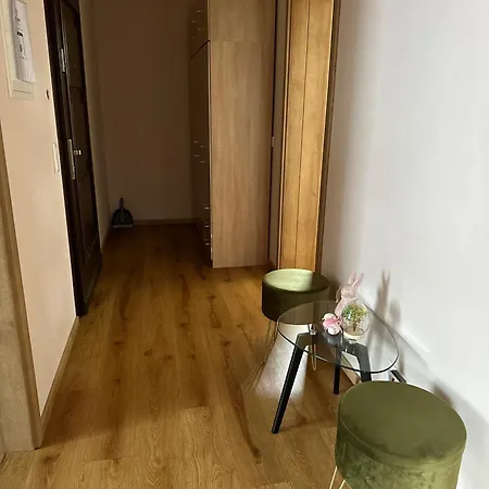 Apartament Moderne & Funktionale 2-zimmer Nahe Leipzig & Hainer See, Wlan Borna